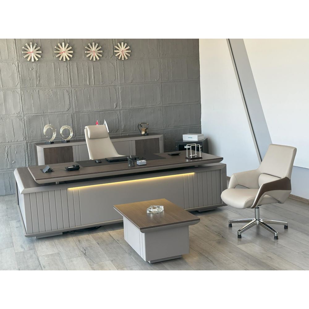 Uzay Ofis Arteon Yönetici Takımı
